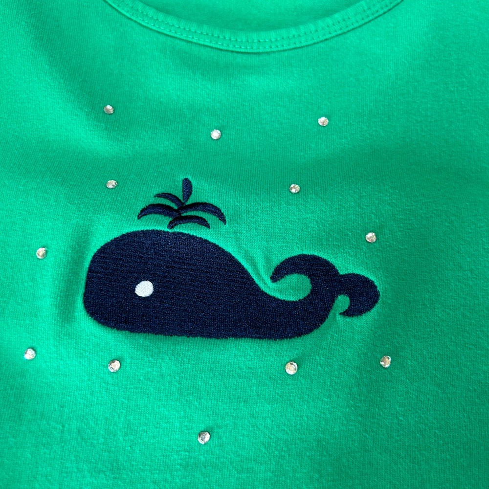 The Quacker Factory green Capri set w/blue whales. Size Small. Good condition.